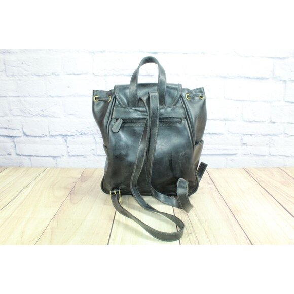 Vintage Crazy Horse Liz Claiborne Black Leather Backpack main image 5